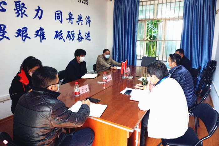 2會(huì)議現(xiàn)場(chǎng)。謝微旋 攝700.jpg